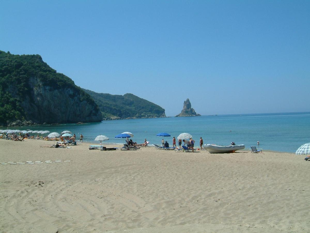 Natalia Apartment B With Panoramic Sea Views Of Agios Gordios Bay Kültér fotó