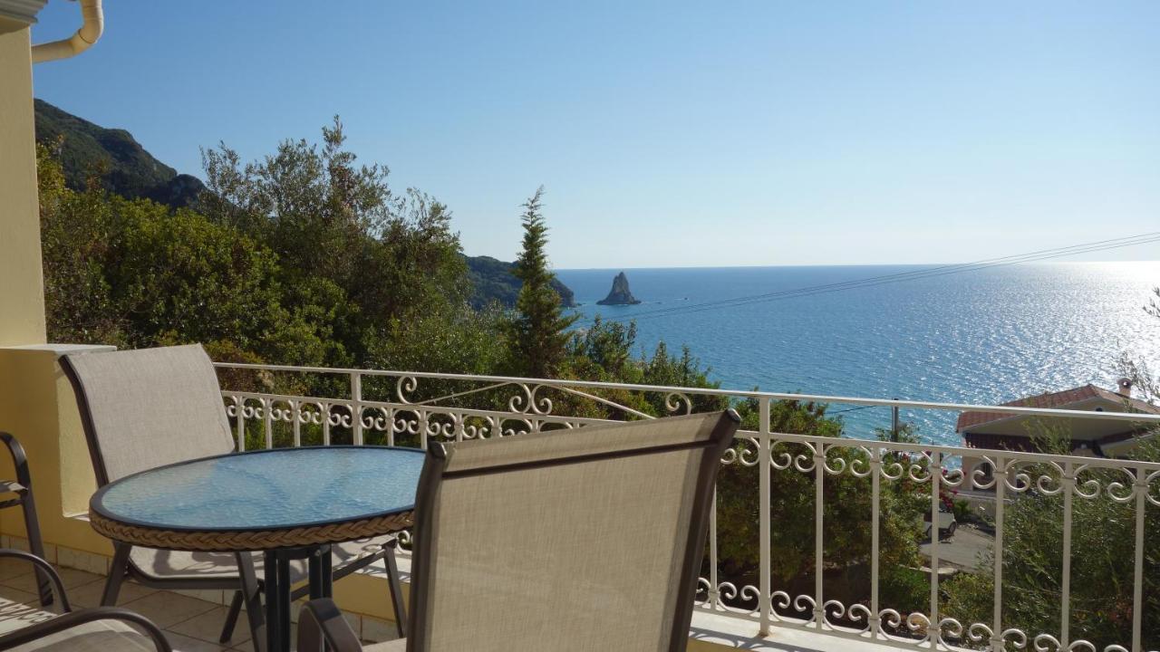 Natalia Apartment B With Panoramic Sea Views Of Agios Gordios Bay Kültér fotó