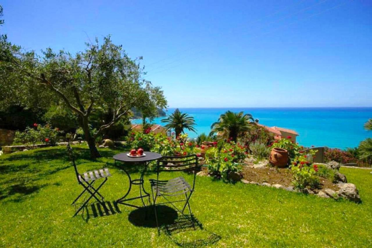 Natalia Apartment B With Panoramic Sea Views Of Agios Gordios Bay Kültér fotó