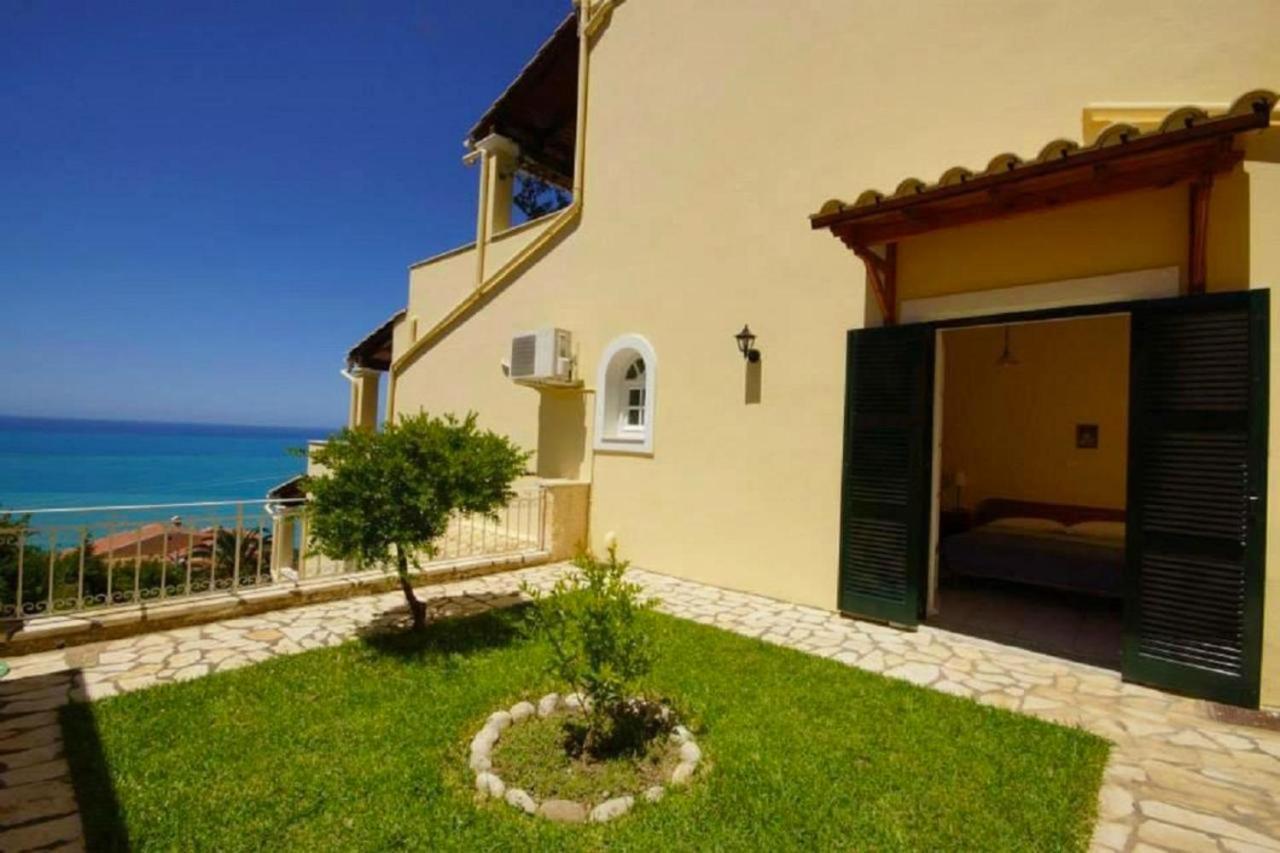 Natalia Apartment B With Panoramic Sea Views Of Agios Gordios Bay Kültér fotó