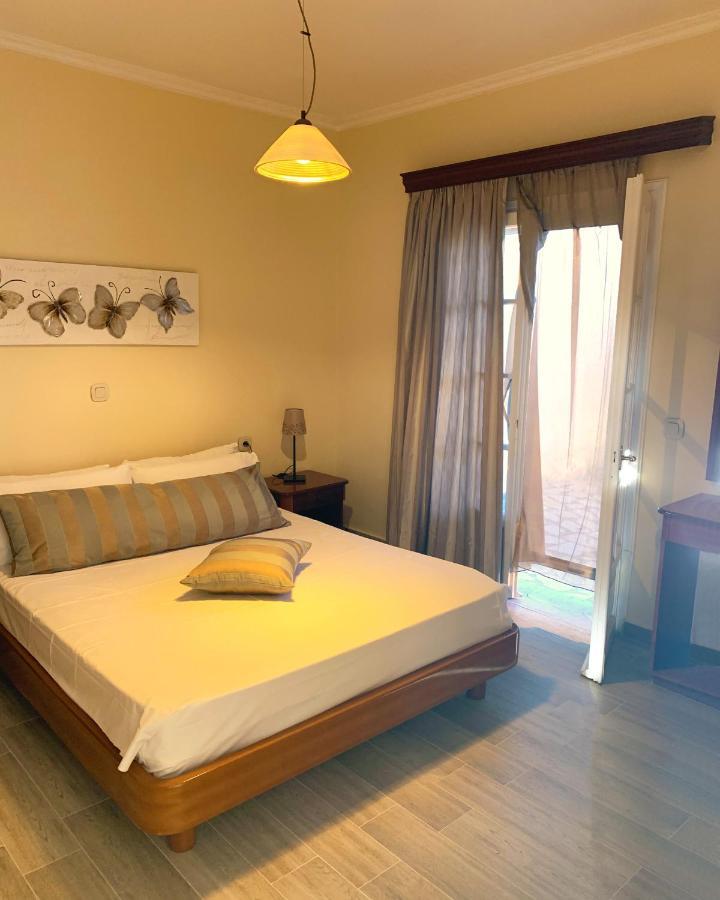 Natalia Apartment B With Panoramic Sea Views Of Agios Gordios Bay Kültér fotó